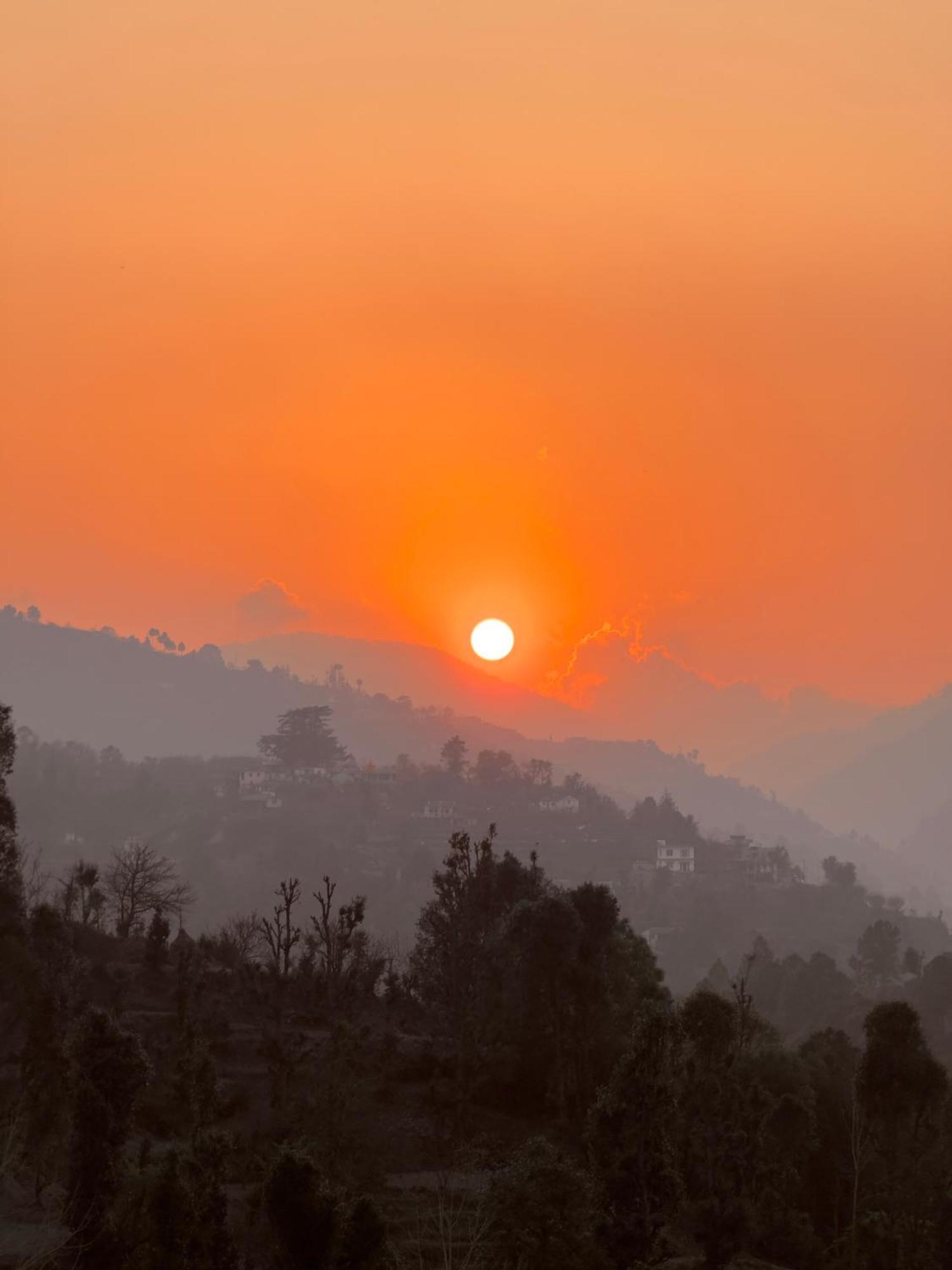 Nazaara -Thhpsociety - Mukteshwar - Witness The View From Your Bed المظهر الخارجي الصورة