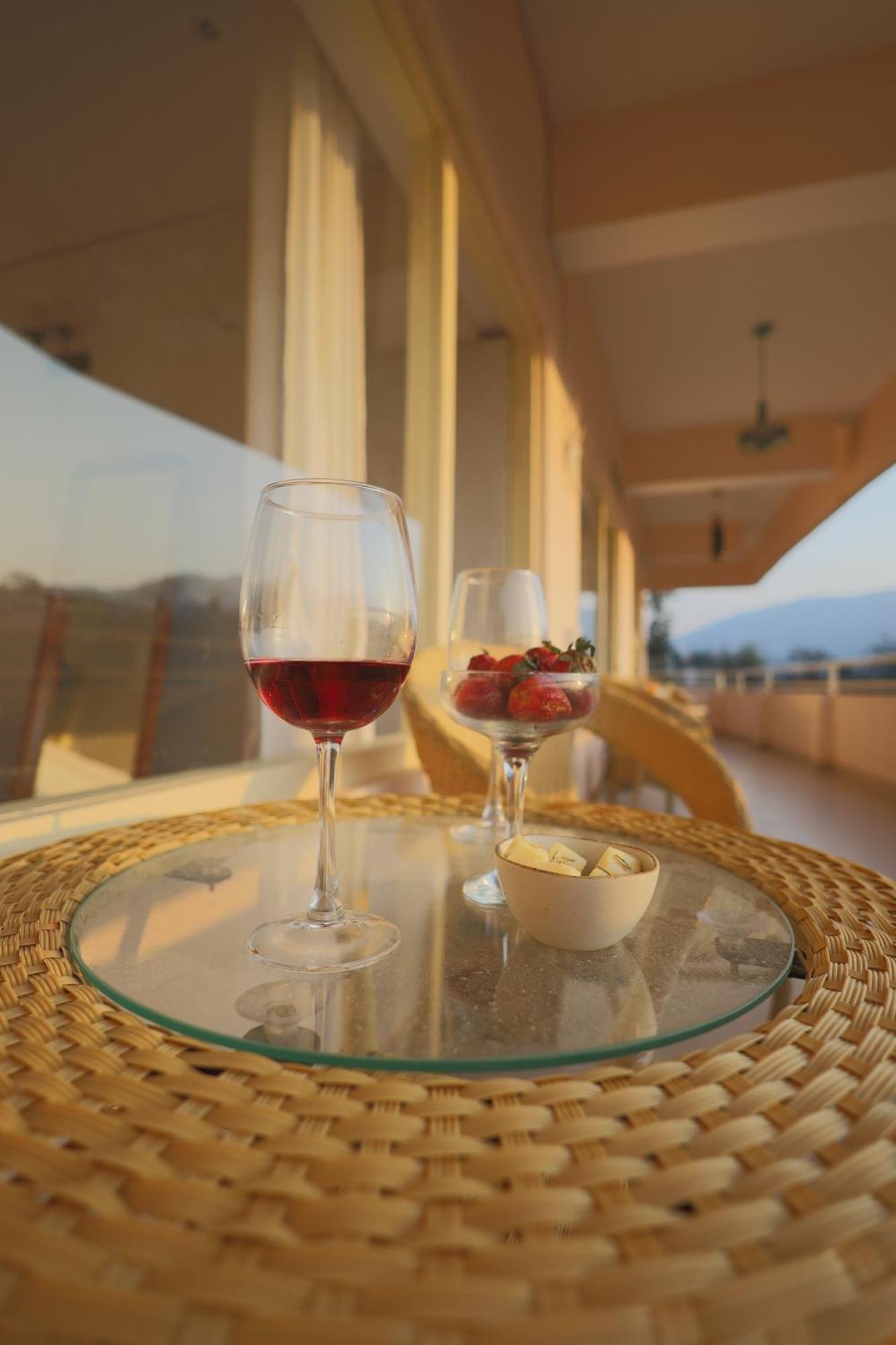 Nazaara -Thhpsociety - Mukteshwar - Witness The View From Your Bed المظهر الخارجي الصورة